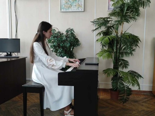 Масловська Надія (викл. Світлана Мордасова) Танго "Por una Cabeza" Карлос Гардель