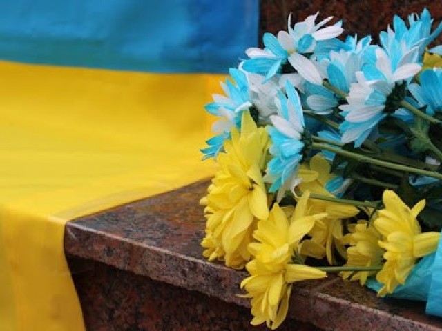 До Дня пам’яті  захисників України, які загинули в боротьбі за незалежність,суверенітет і територіальну цілісність України.